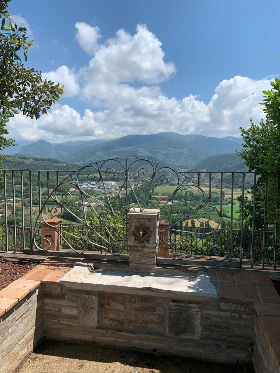 Apartmán Il Colle Di Torre Orsina Exteriér fotografie